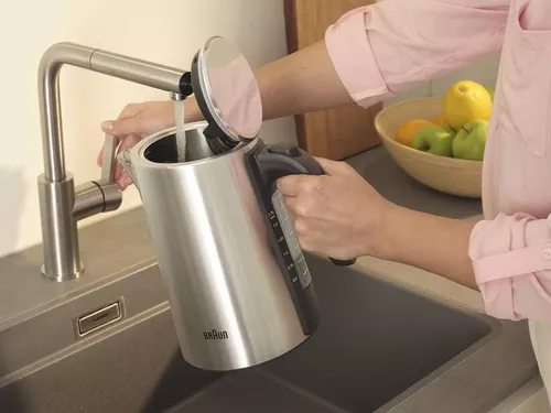 cumpără Fierbător de apă Braun WK5205BK în Chișinău 