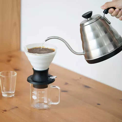 cumpără Accesoriu pentru cafetieră Hario SSDC-200-W Ceramic Immersion Coffee Dripper Switch, 02 Size în Chișinău 