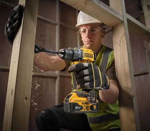 cumpără Șurubelnița DeWalt DCD794NT-XJ XR BL Li-Ion 18V, 2vit. în Chișinău 