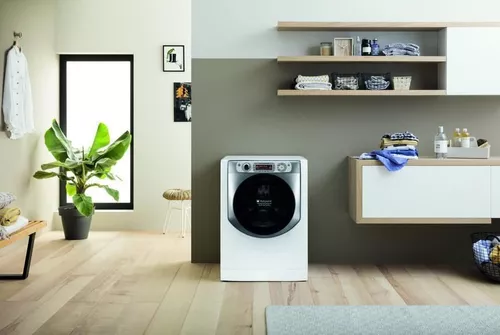 cumpără Mașină de spălat frontală Hotpoint-Ariston AQ104D497SD în Chișinău 