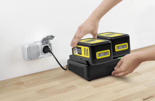 cumpără Încărcătoare și Acumulatoare Karcher 2.445-067.0 Set acumulator și încărcător Dual în Chișinău 