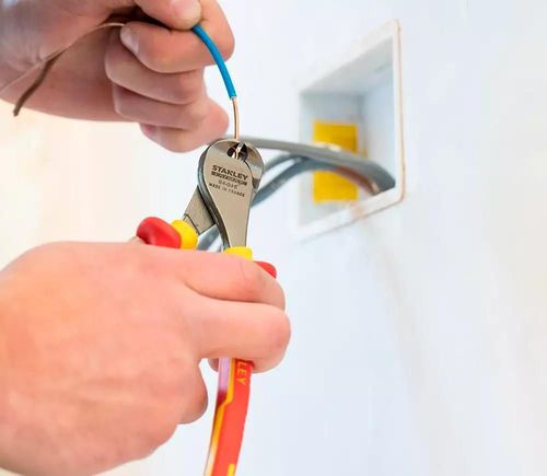 купить Плоскогубцы Stanley 0-84-016 Cleste cu tais drept Fatmax 160mm VDE 1000V в Кишинёве 