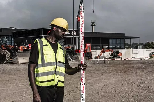 купить Штатив строительный Milwaukee 4932346513 rigla telescopica pentru laser, 5.0m, ROD500 в Кишинёве 