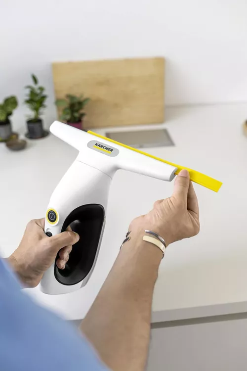 cumpără Curățător de geamuri Karcher WV 2 Universal Care în Chișinău 