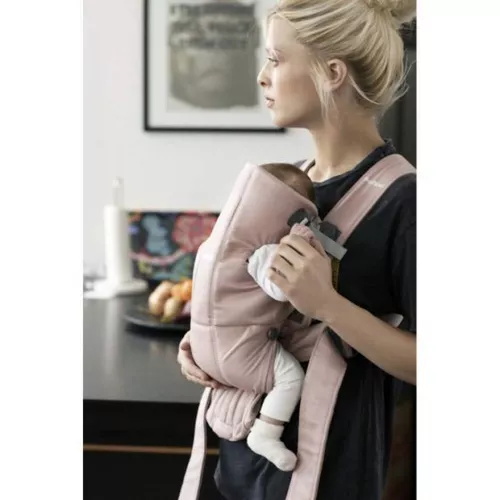 Marsupiu anatomic BabyBjorn Mini Dusty Pink cu pozitii multiple de purtare 