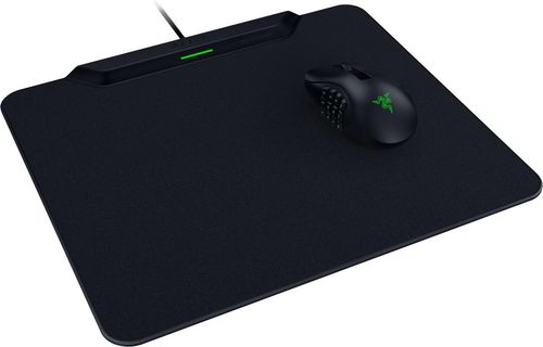 cumpără Covoraș pentru mouse Razer RZ81-04930100-B3M1 Pad with Wireless Charger HyperFlux V2 Hard Edition în Chișinău 