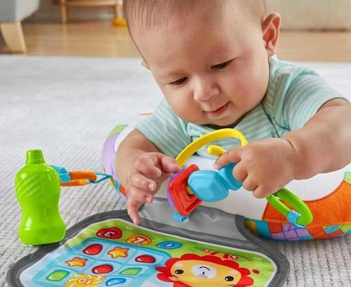 купить Мягкая игрушка Fisher Price HGB89 Pernă pentru jocuri pe burtică Joystick vesel в Кишинёве 