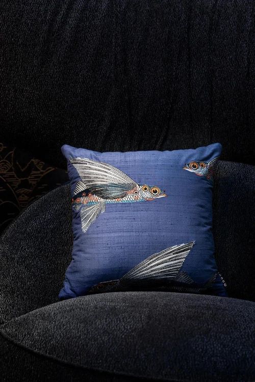 cumpără Lenjerie de pat Moooi 243591 Embr. Flying Coral Fish cush 45x45 Blue în Chișinău 