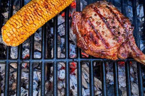 cumpără Grătar Char-Broil Gratar pe gaz&carbuni Gas2Coal 4 Burner Hybrid Special Edition 440 + Tava tigaie (140995) în Chișinău 