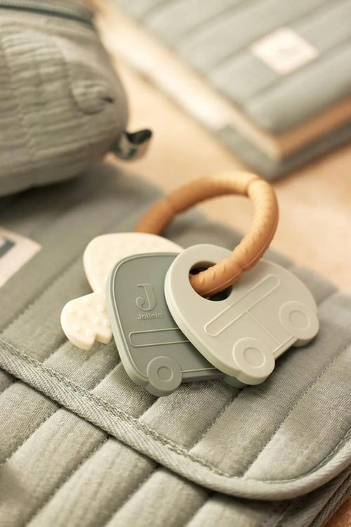 купить Игрушка-прорезыватель Jollein 101-007-68075 Inel gingival din silicon Keychain On The Go в Кишинёве 