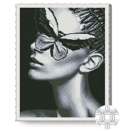 cumpără Tablou pe numere Art Gallery QB206050 Mozaic cu diamante patrate 40x50cm Fluturele si profilul fetei în Chișinău 