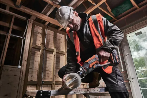 cumpără Fierăstrău AEG BUS18CBL-0,18V (fara acumulator) 4935471984 în Chișinău 