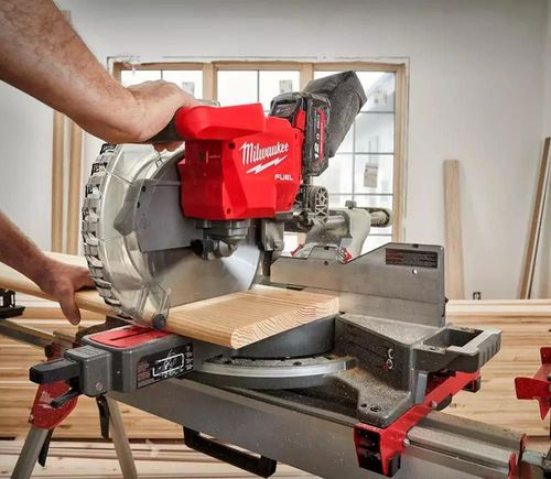 купить Стационарный инструмент Milwaukee 4933471122 fierăstrău circular staționar tăieri inclinate, M18FMS305-121 в Кишинёве 