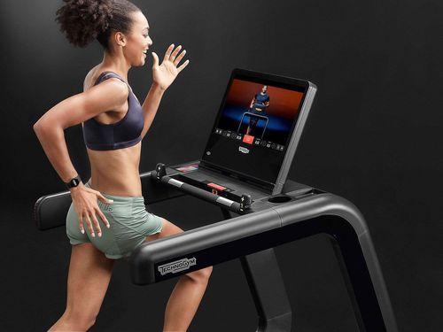 cumpără Banda de alergat Technogym 9498 Artis Run (max.220kg) în Chișinău 