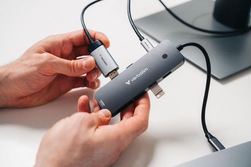 купить Переходник для IT Verbatim VER_32151, CMH-08, 8-in-1 USB-C Pro Multiport Hub в Кишинёве 