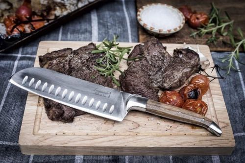 купить Набор ножей Laguiole Luxury Line Santoku Knife Olive Wood cu tocator lemn в Кишинёве 