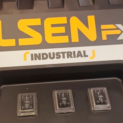 cumpără Aspirator industrial Tolsen Aspirator pentru constructie 3000W 80L 3 motoare (79610) în Chișinău 