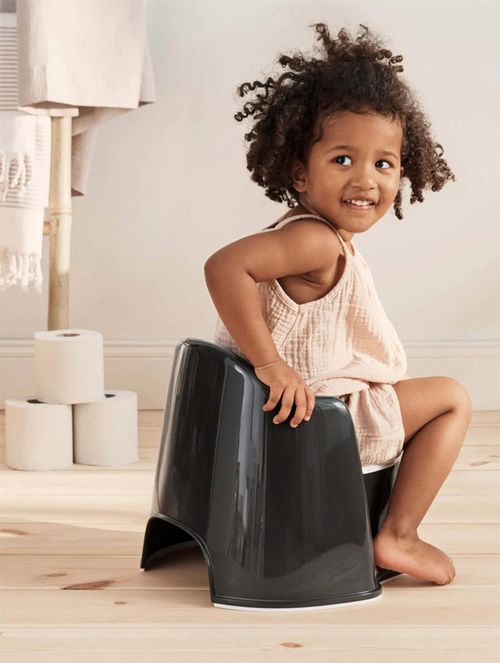 Горшок-кресло BabyBjorn Potty Chair Black/White 