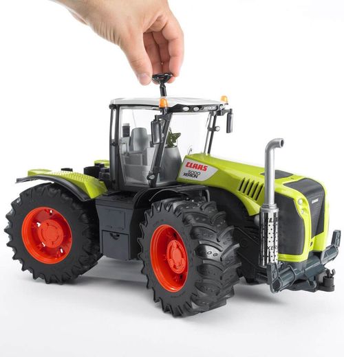 cumpără Mașină Bruder 3015 Tractor Claas Xerion, 42287 în Chișinău 