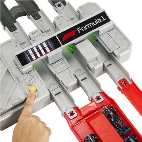 cumpără Mașină Hot Wheels JDY16 Formula 1, Circuit Grand Prix cu 3 mașinuțe 1:64 în Chișinău 