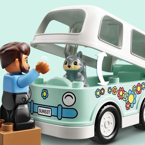 купить Конструктор Lego 10946 Family Camping Van Adventure в Кишинёве 