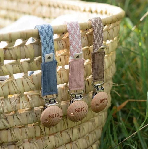 купить Пустышка BIBS 9401101 Lantisor clip pentru suzeta BIBS Sand/Ivory в Кишинёве 