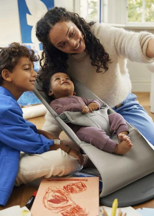 cumpără Leagăn pentru bebeluși BabyBjorn 006080A Bliss 3D jersey, Sand Grey în Chișinău 