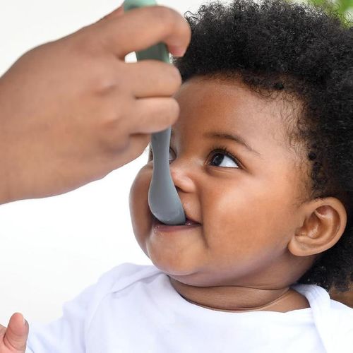 cumpără Seturi pentru hrănire bebelușilor Beaba B913575 Set 4 lingurite silicon Bicolor Mineral în Chișinău 