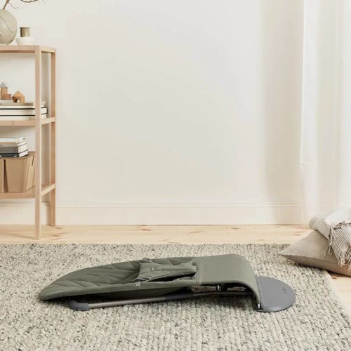 купить Детское кресло-качалка BabyBjorn 006140A Bliss Woven Petal Quilt, Dark Green в Кишинёве 