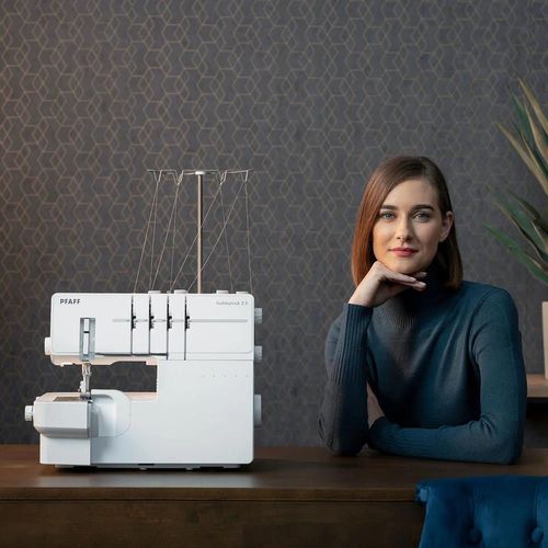 cumpără Mașină de surfilat Pfaff Hobbylock 2.5 în Chișinău 