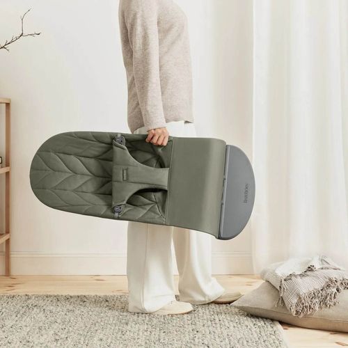 купить Детское кресло-качалка BabyBjorn 006140A Bliss Woven Petal Quilt, Dark Green в Кишинёве 
