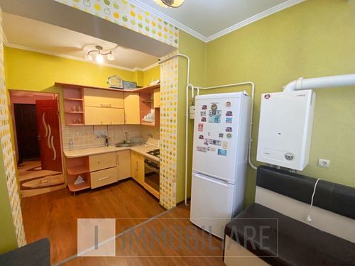 Apartament cu 1 cameră, 43 m², Poșta Veche, Chișinău 