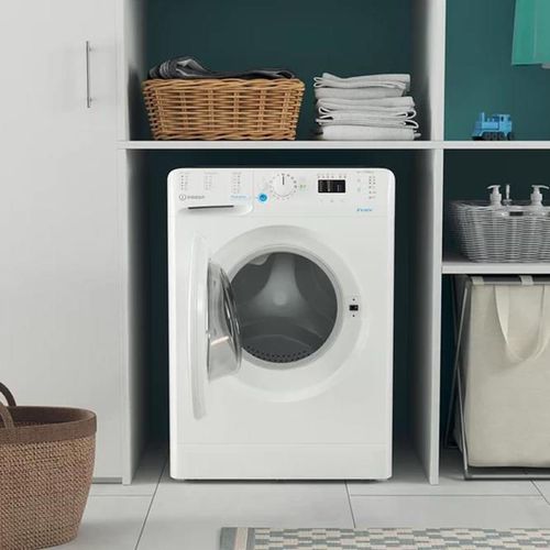 купить Стиральная машина с фронтальной загрузкой Indesit BWSA51051W в Кишинёве 