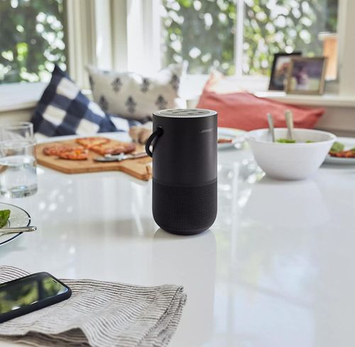купить Колонка портативная Bluetooth Bose Portable Home Speaker, Black в Кишинёве 