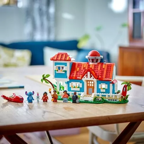 cumpără Set de construcție Lego 43268 Disney Lilo and Stitch Beach House în Chișinău 