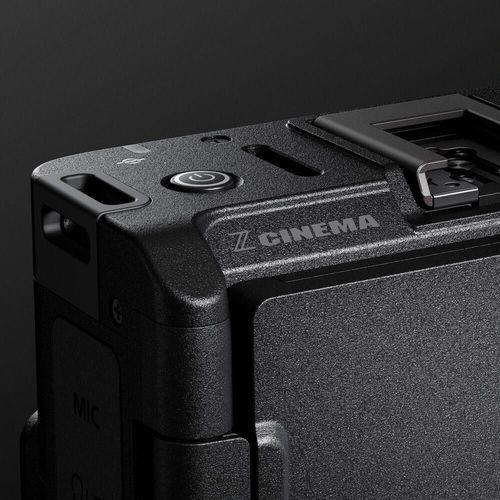 купить Фотоаппарат беззеркальный Nikon ZR kit 24-70 f/4 S в Кишинёве 