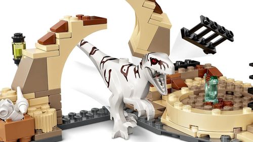 купить Конструктор Lego 76945 Atrociraptor Dinosaur: Bike Chase в Кишинёве 