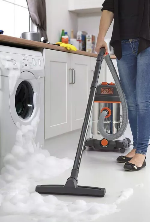 cumpără Aspirator industrial Black&Decker BXVC30XDE în Chișinău 