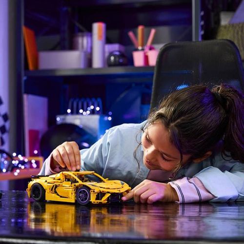 cumpără Set de construcție Lego 42205 Technic Chevrolet Corvette Stingray în Chișinău 