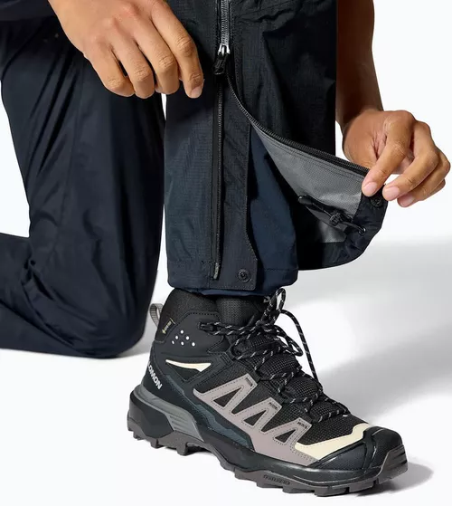 cumpără Îmbrăcăminte sport Rab Pantaloni dame Downpour Mountain Black 14 Short Leg (QWI-14-BLK-14-SH) în Chișinău 