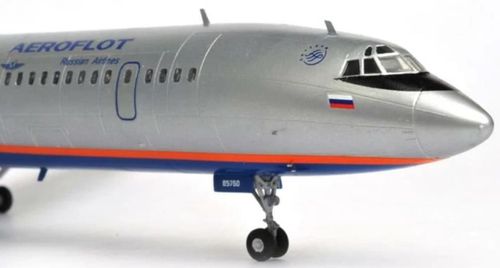 купить Машина Richi R42 / 4 (7004) avion. Tu-154M 1:144 (se incleie) в Кишинёве 