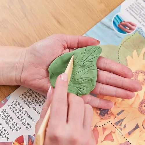 cumpără Set de creație Okto 10008 Tablou 3D cu plastilină ușoară 30x40сm, Floarea-soarelui în Chișinău 