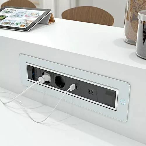 купить Розетка электрическая ASA Plastici 060.24F.00032 Versaturn 3.0 3 sockets F+ 1 USB 5V(A+C) White glass в Кишинёве 
