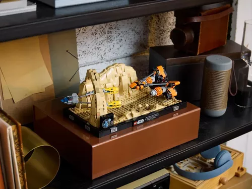 cumpără Set de construcție Lego 75380 Star Wars: Diorama Mos Espa Podrace în Chișinău 