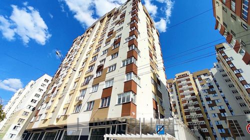 Apartament cu 1 cameră+living, sect. Buiucani, str. Ion Creangă. 