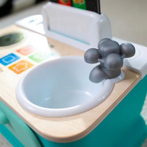 cumpără Bucătărie și veselă de jucărie Hape 800912 Bucătărie pentru copii Magic Touch Kitchen în Chișinău 