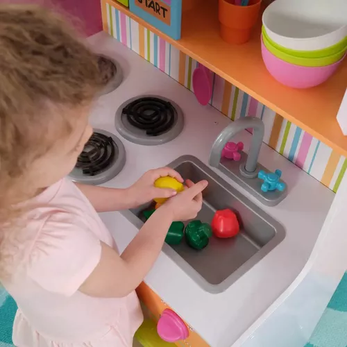 купить Игрушечная кухня и посуда KinderKraft 53100-MSN Deluxe Big & Bright Kitchen в Кишинёве 