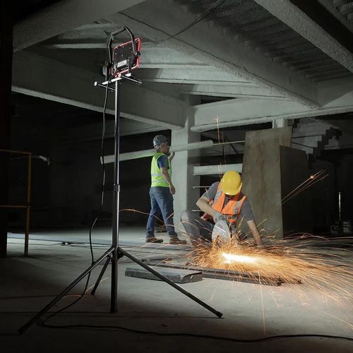 купить Прожектор Ronix RH-4218 LED Work Light With Tripod Stand 50W в Кишинёве 