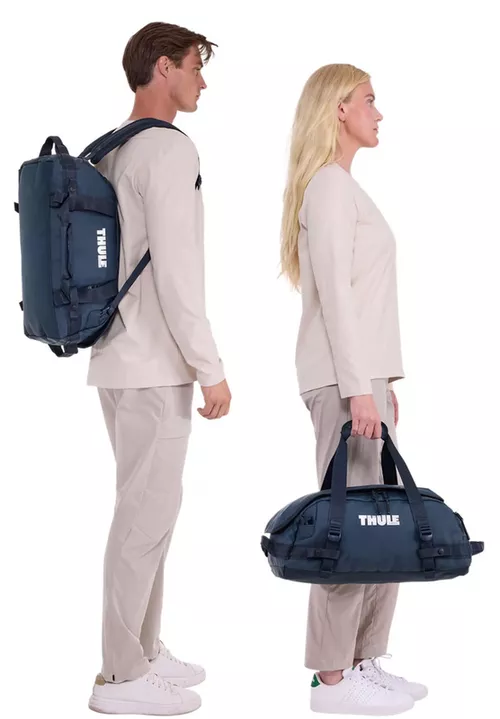 cumpără Geantă de voiaj THULE Chasm 30 L duffel Darkest Blue (3205586) în Chișinău 
