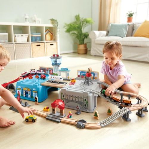 купить Конструктор Hape E3773 Setul de joc Transport Urban în Lădiță в Кишинёве 